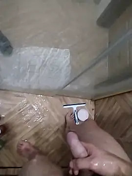 Snapshot of Pio185 chatting on 11-12-25, 09:36 Pio185 online show from 11-12-25, 09:36