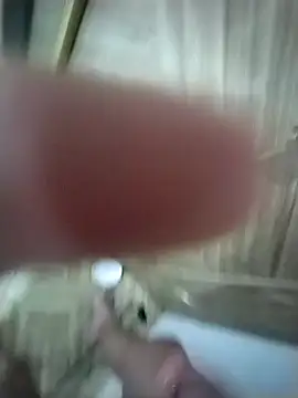 Snapshot of Pio185 chatting on 11-27-25, 10:12 Pio185 online show from 11-27-25, 10:12