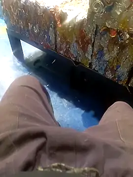 safadinhoo007 online show from 12-17-25, 03:34