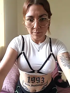 xjuanaxmaldadxxx online show from 11-20-25, 06:07