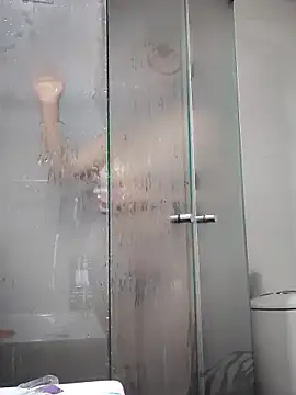 Megara 25 online show from 10-14-25, 01:01