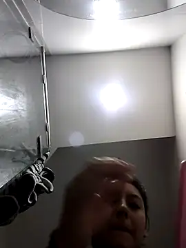 Megara 25 online show from 12-19-25, 12:12