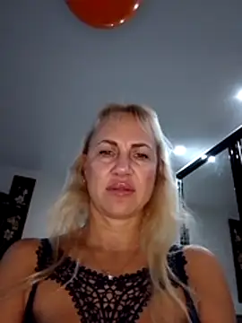 KissMiSveet online show from 11-04-25, 06:12