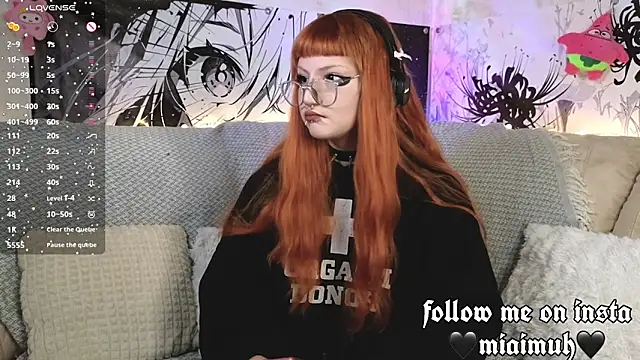 mia  yui online show from 04-26-26, 09:01