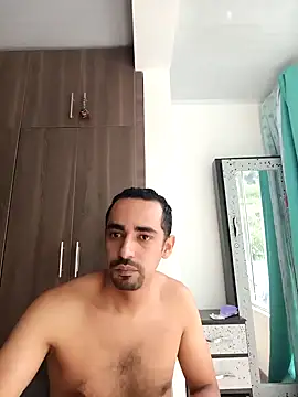 Snapshot of stivenlujan69 chatting on 01-14-26, 04:12 stivenlujan69 online show from 01-14-26, 04:12