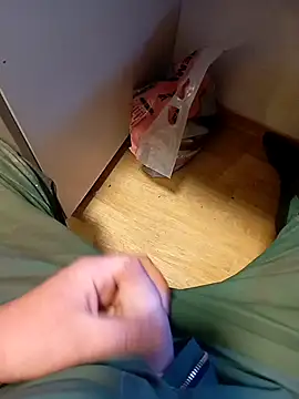 fickfreund019 online show from 04-17-26, 04:04