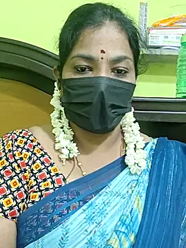 Snapshot of Tamil_Mithra chatting on 07-12-26, 05:37 Tamil Mithra online show from 07-12-26, 05:37