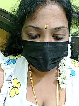 Snapshot of Tamil_Mithra chatting on 07-24-26, 06:55 Tamil Mithra online show from 07-24-26, 06:55