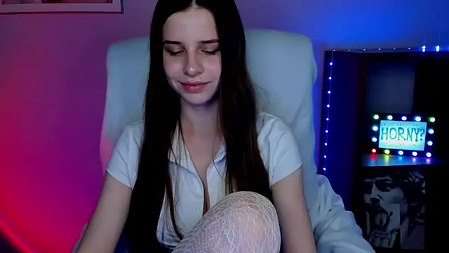 LuxMaya online show from 03-24-26, 08:08