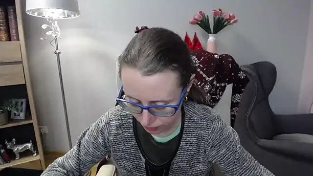 sweetxLizzy online show from 02-10-26, 05:33