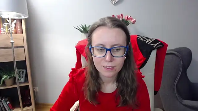 Snapshot of sweetxLizzy chatting on 04-22-26, 04:26 sweetxLizzy online show from 04-22-26, 04:26