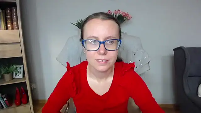 Snapshot of sweetxLizzy chatting on 05-18-26, 04:18 sweetxLizzy online show from 05-18-26, 04:18