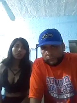 Snapshot of RandalHot chatting on 05-12-26, 03:53 RandalHot online show from 05-12-26, 03:53