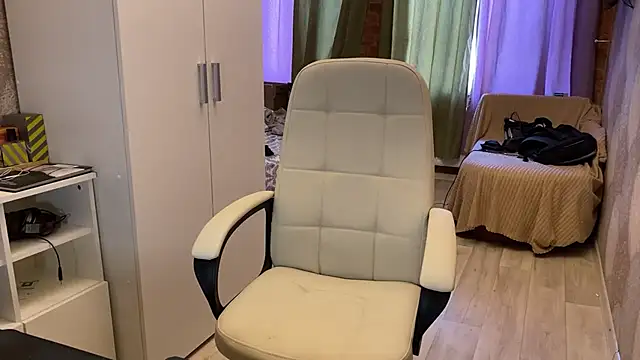 eleganc3 online show from 03-28-26, 09:20