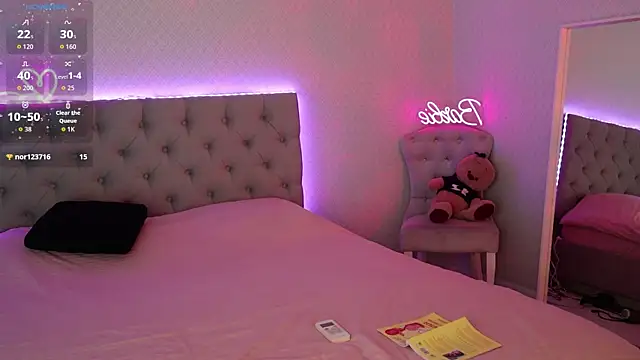 Katherinepinke online show from 09-25-25, 10:08