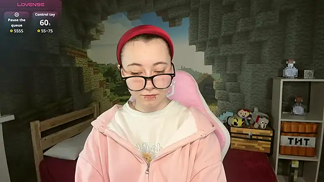 ClaraParks online show from 01-05-26, 06:33