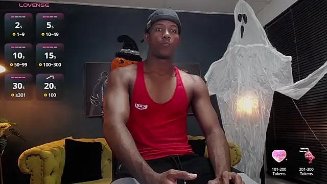 Snapshot of blackbignude chatting on 11-02-25, 01:30 blackbignude online show from 11-02-25, 01:30