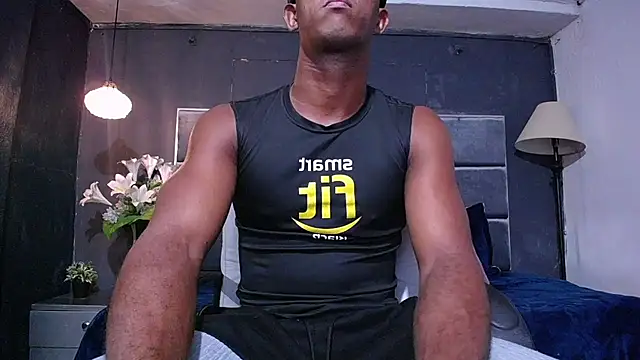 Snapshot of blackbignude chatting on 11-27-25, 01:18 blackbignude online show from 11-27-25, 01:18