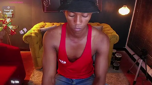 Snapshot of blackbignude chatting on 07-07-26, 02:03 blackbignude online show from 07-07-26, 02:03