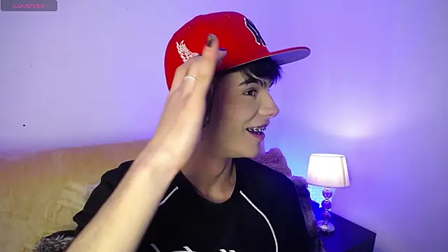 Dulcey  online show from 09-24-25, 04:05