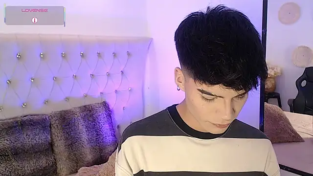 Dulcey  online show from 01-11-26, 05:45