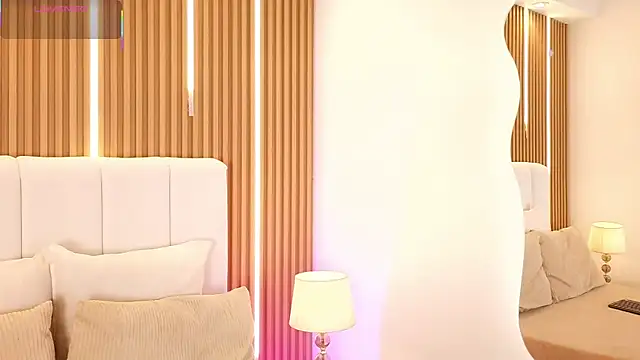 Dulcey  online show from 04-08-26, 04:23