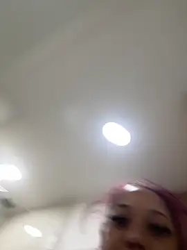 Snapshot of _Zahara_ chatting on 04-02-26, 10:29 Zahara online show from 04-02-26, 10:29