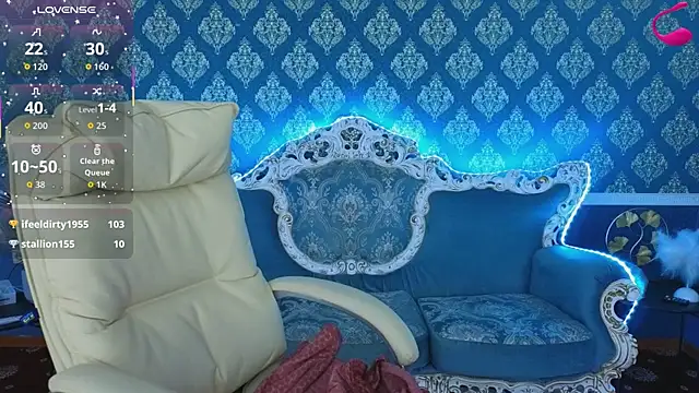 Snapshot of MissRossi chatting on 06-11-26, 12:32 MissRossi online show from 06-11-26, 12:32