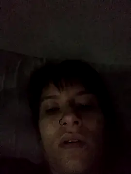 Snapshot of hecate_dark chatting on 10-29-25, 10:55 hecate dark online show from 10-29-25, 10:55