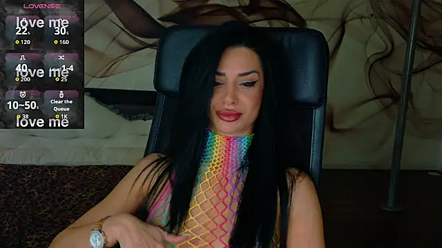 NaomiScarlet online show from 10-25-25, 04:53