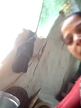 Snapshot of Cutreet chatting on 12-18-25, 05:13 Cutreet online show from 12-18-25, 05:13