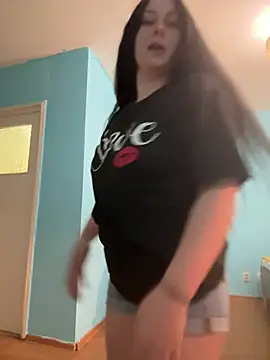 SaraViss20 online show from 04-26-26, 06:05