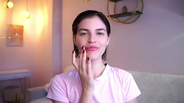 EleneButton online show from 09-28-25, 01:33