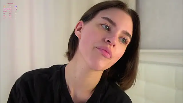 EleneButton online show from 04-15-26, 01:12