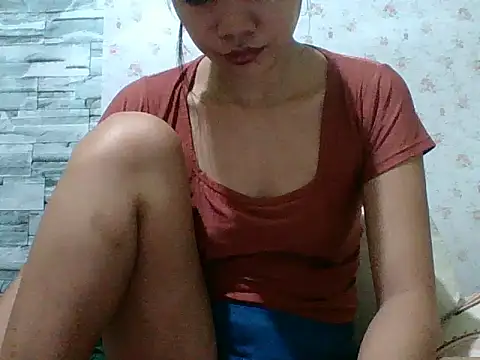 Snapshot of Sweet_Gera21 chatting on 01-07-26, 08:28 Sweet Gera21 online show from 01-07-26, 08:28
