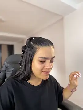 JuanitaMore01 online show from 03-25-26, 09:54