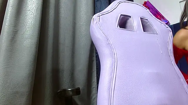 Snapshot of Tatiana_star1 chatting on 11-29-25, 08:45 Tatiana star1 online show from 11-29-25, 08:45