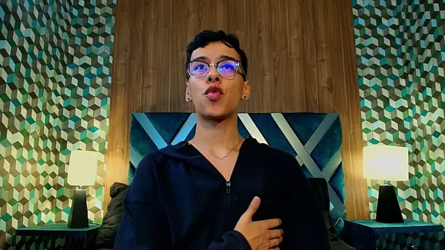 Aiden Royce online show from 09-20-25, 03:40