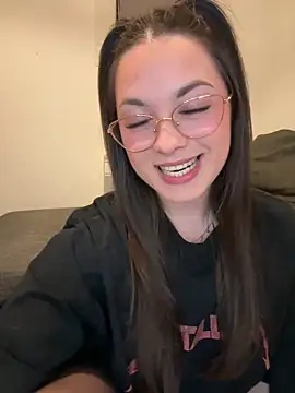 liloush   online show from 04-01-26, 08:17