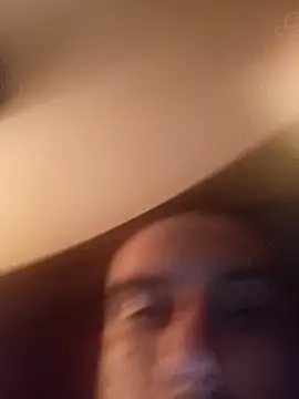 andru898 online show from 11-08-25, 12:05