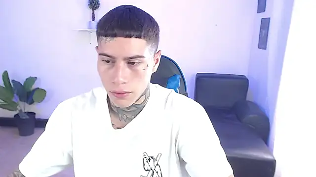 setthomas online show from 10-28-25, 03:04