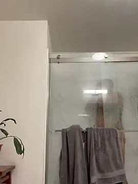 pnwzo online show from 10-19-25, 10:32