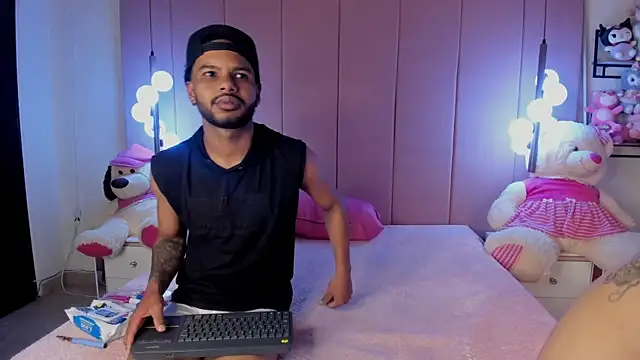 Liah Marthina online show from 11-27-25, 03:08