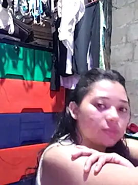 Snapshot of Violethroos chatting on 12-04-25, 04:00 Violethroos online show from 12-04-25, 04:00