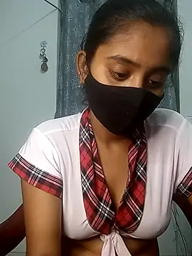 Snapshot of shrutee12 chatting on 11-12-25, 03:56 shrutee12 online show from 11-12-25, 03:56