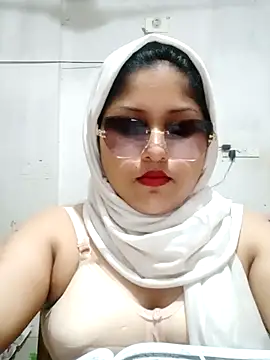 Nusrat-N online show from 03-11-26, 06:14