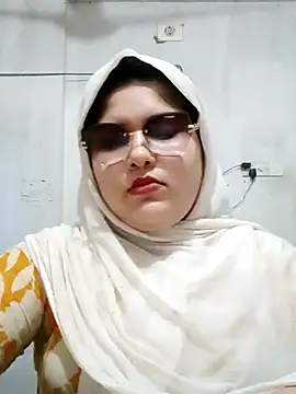 Nusrat-N online show from 07-11-26, 03:42