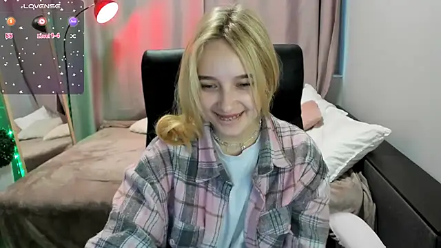 TaisiaHot online show from 04-07-26, 08:15