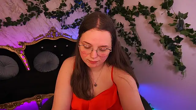 SophieDreamss online show from 10-18-25, 01:56