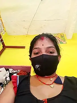 Snapshot of Samiya-143 chatting on 02-08-26, 08:18 Samiya-143 online show from 02-08-26, 08:18